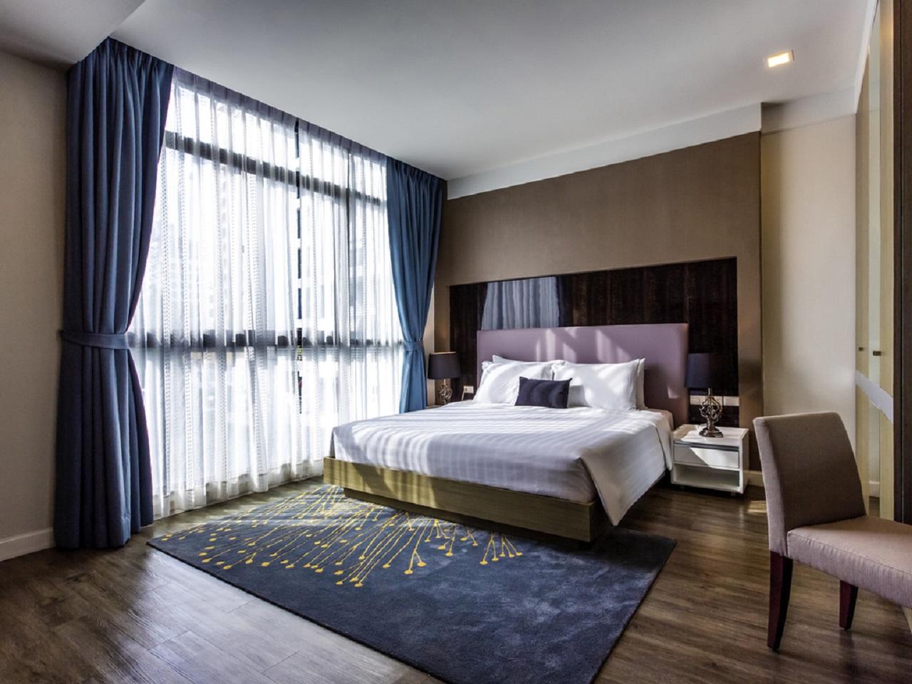 Metropolis Suites Bangkok, Tapestry Collection By Hilton Exterior photo