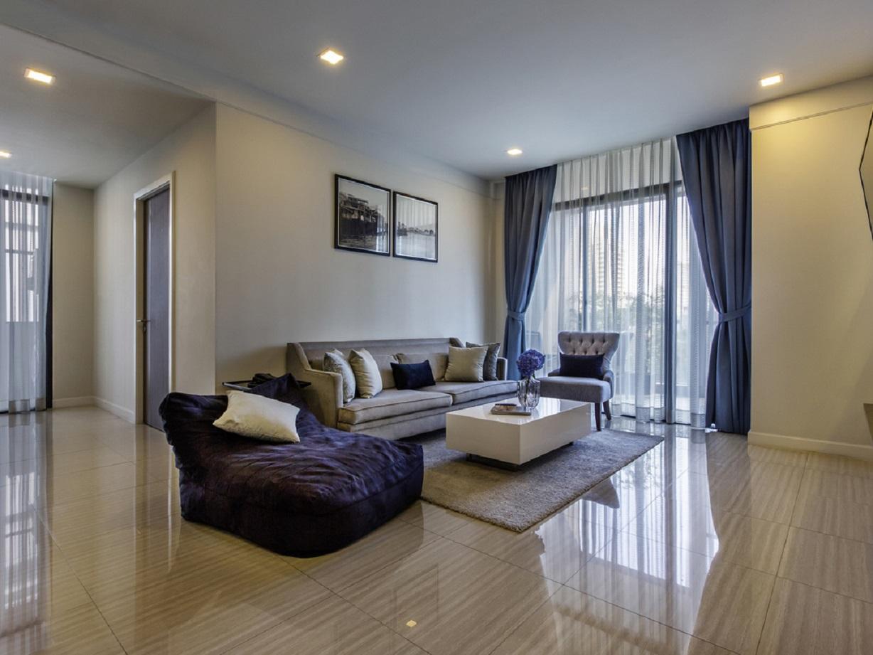 Metropolis Suites Bangkok, Tapestry Collection By Hilton Exterior photo